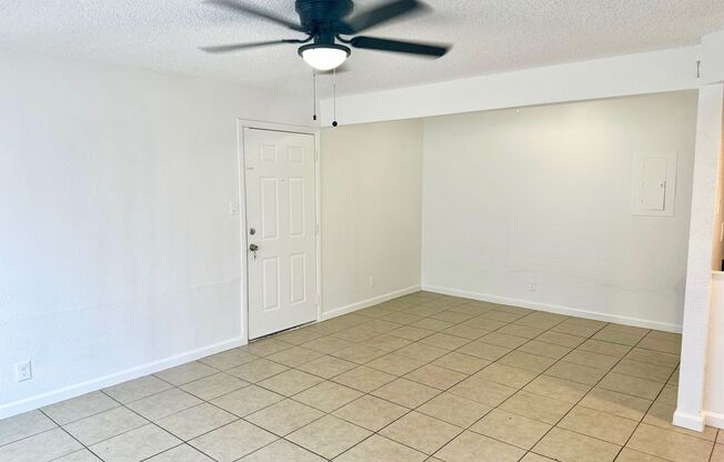 2 beds, 2 baths, 902 sqft, $1,195, Unit #140