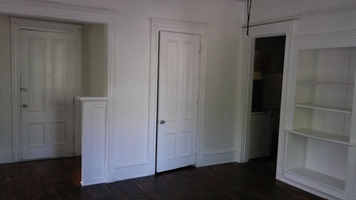 2 beds, 1 bath, $1,200, Unit 1