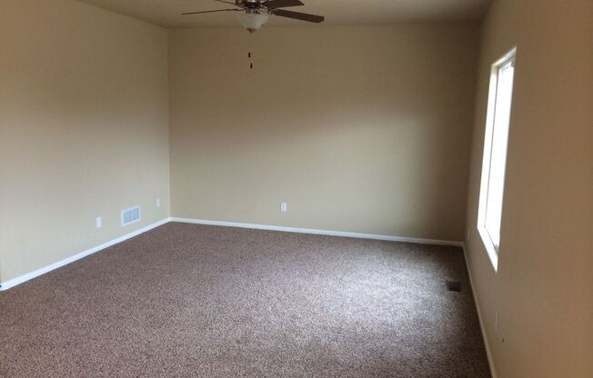 8018 Chasewood Loop - Forest Meadows - 3 Bed/ 2 1/2 Bath/ 2 Car Garage