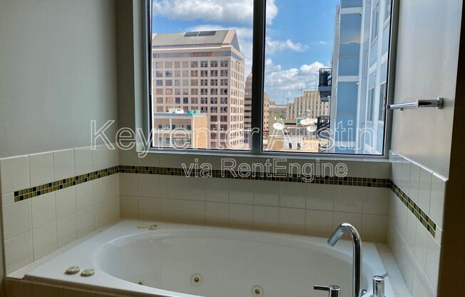 2 beds, 2 baths, 1,170 sqft, $2,550, Unit 1101