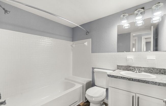 Loft at Third Apartments | Renovated 1 & 2 Bedroom Apartments