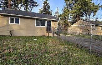 2 Bedroom located minutes from JBLM