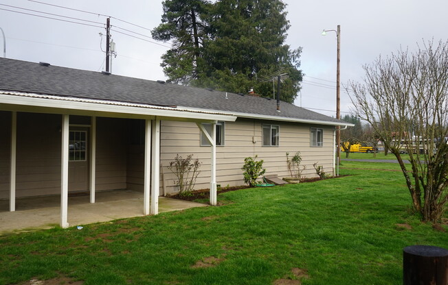 3 beds, 2 baths, $2,195