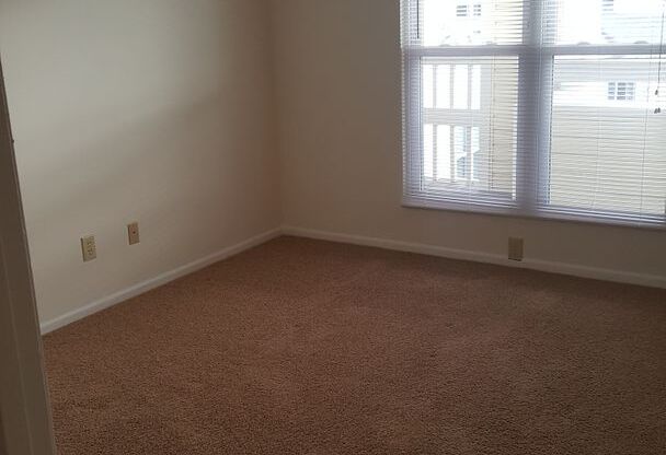 2 beds, 2 baths, 1,017 sqft, $1,700, Unit 303 #3A