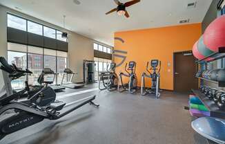 the gym at the monarch luxury apartments at Statesman Apartments, Wisconsin