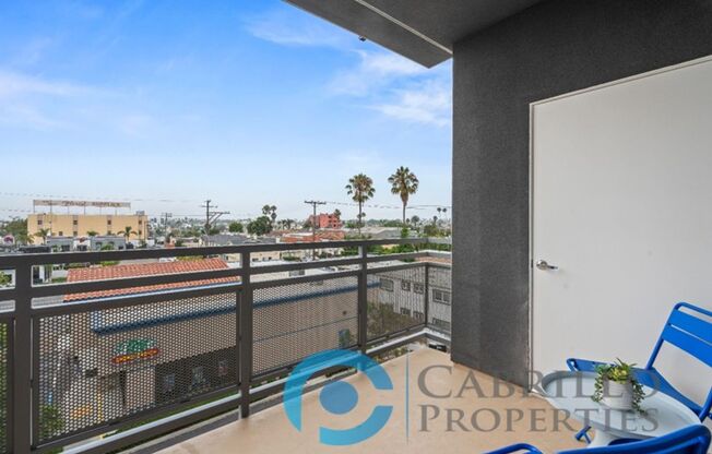 Studio, 1 bath, 574 sqft, $2,295, Unit 404