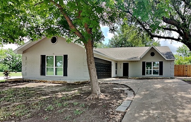 4348 SPINDLETREE LN