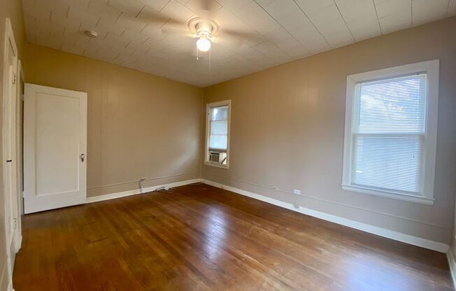 409 Club Dr