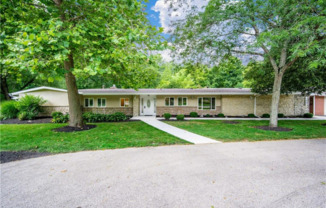 1962 W ALEX BELL RD