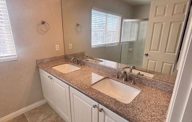 4 BEDROOM HOME IN SW