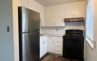 1 bed, 1 bath, $1,875, Unit 302