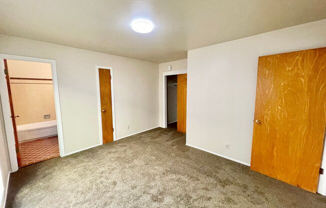 1 bed, 1 bath, $2,550, Unit 530 Bartlett Street - Unit 5