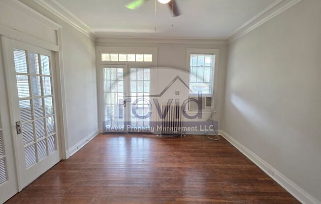 2 beds, 1 bath, 950 sqft, $995, Unit 306-3