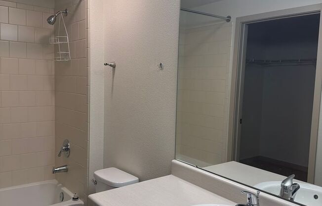 1 bed, 1 bath, 614 sqft, $1,350, Unit 4-103