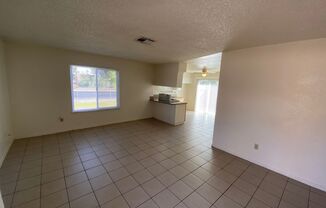 3 beds, 2 baths, 1,100 sqft, $1,475, Unit 321