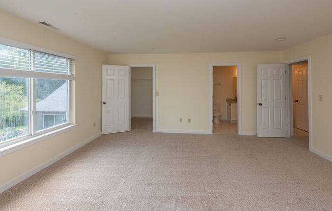 2 beds, 1.5 baths, 1,308 sqft, $2,895, Unit 8D