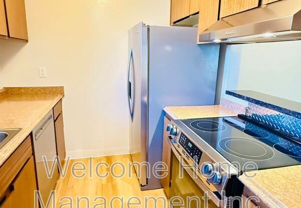 1571 ALVARADO AVE