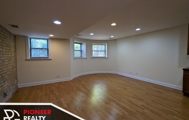 2834 North Albany Ave.