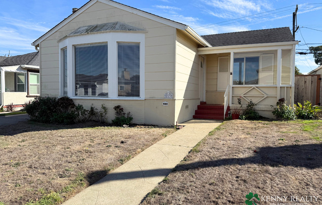Charming 2-Bedroom Home with Private Backyard in South San Francisco