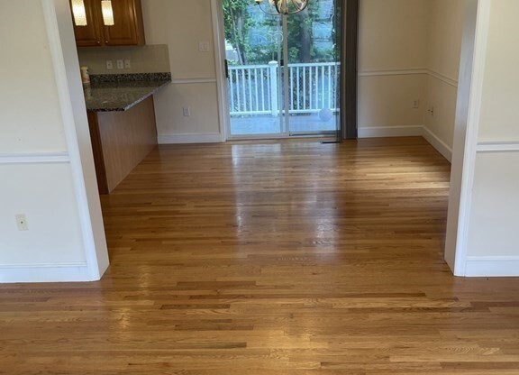 5 GARRETT DR