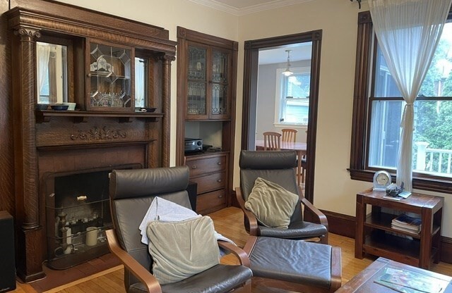 308 CABOT ST