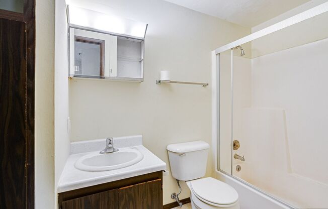 1 bed, 1 bath, 582 sqft, $1,049, Unit 2325-07