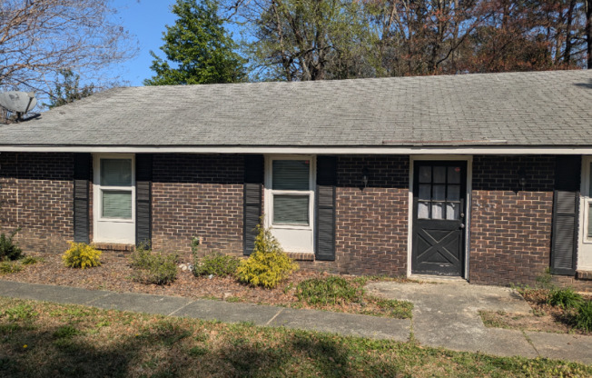 109 MAPLE ST
