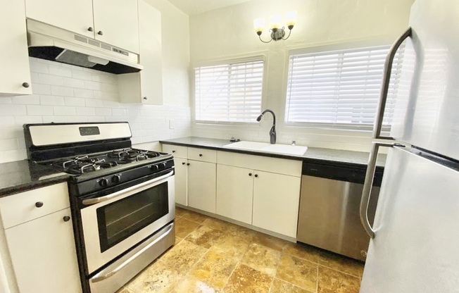 1 bed, 1 bath, $2,095