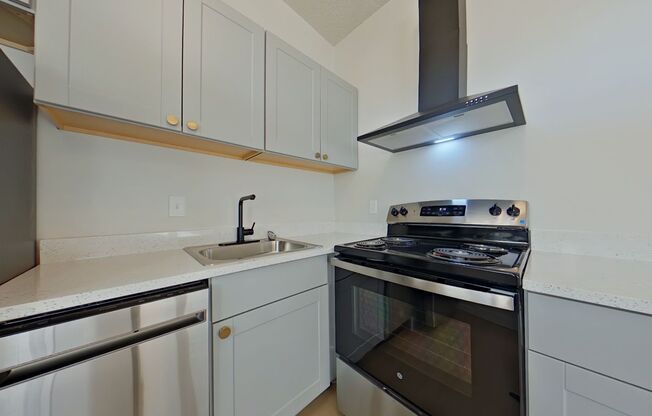 1 bed, 1 bath, 469 sqft, $1,312, Unit 24B
