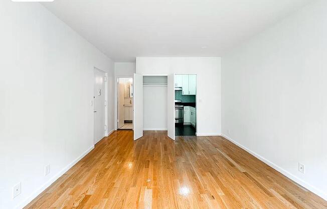 Studio, 1 bath, 350 sqft, $2,995, Unit 2C