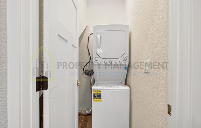 Brand New Built 2 Bedroom duplex in Curtis Park!