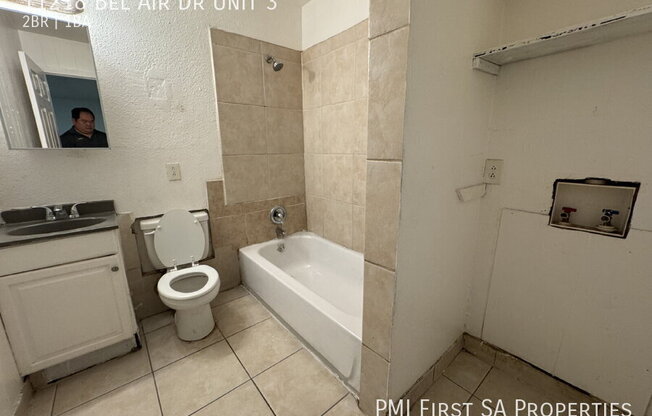 11218 BEL AIR DR