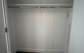 2 beds, 2 baths, 922 sqft, $5,795, Unit 14P