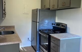 1 bed, 1 bath, 725 sqft, $1,750, Unit 210