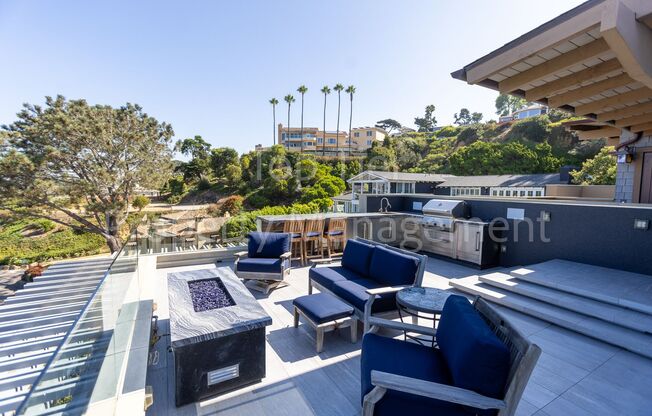 Newly Transformed Luxury Home in Del Mar: An Exquisite Oasis with Stunning Ocean Views