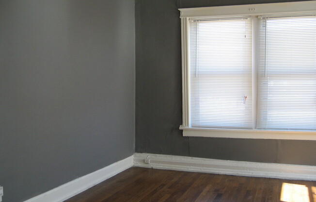 Valentine Apartments