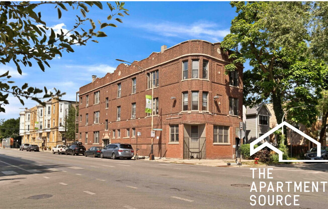 2842 W AUGUSTA