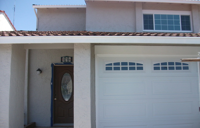 4 bedroom home/ 2.5 Bath Single Family Home in 95133