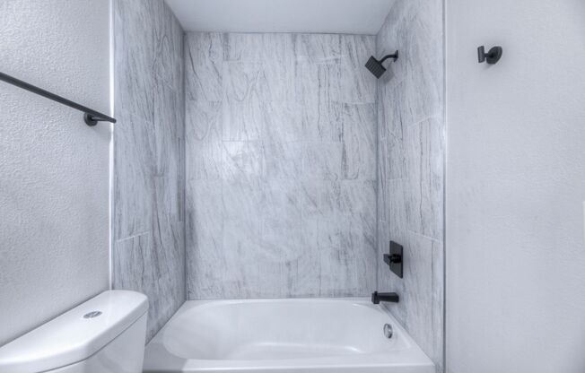 1 bed, 1 bath, 500 sqft, $850, Unit 11D