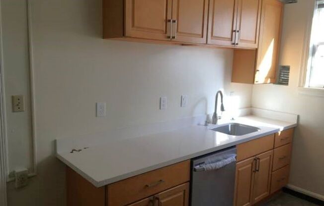 Sunny Apartment, Close to everywhere! Near by BART