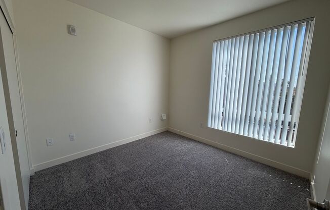 2 beds, 2 baths, 890 sqft, $2,600, Unit 322