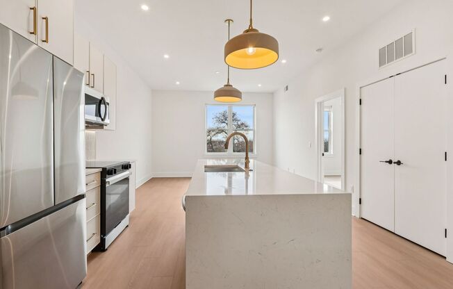 1 bed, 1 bath, 720 sqft, $1,788, Unit 218