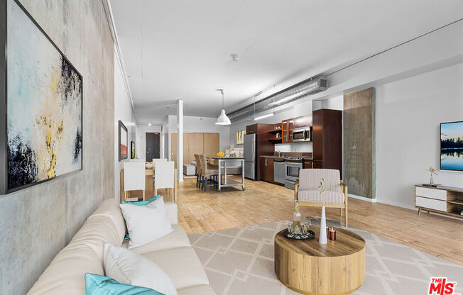 1 bed, 1 bath, 1,030 sqft, $2,800, Unit 405