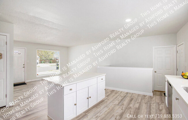 4087 LONDON LN