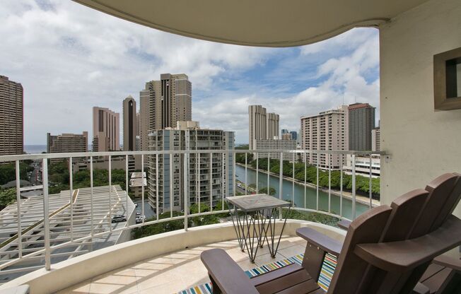 2 beds, 2 baths, $3,350, Unit #1407