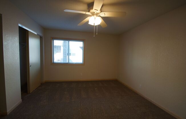 2 beds, 1.5 baths, $1,798, Unit 205