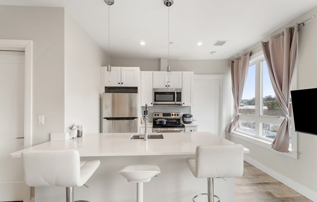 1 bed, 1 bath, 578 sqft, $3,195, Unit 502