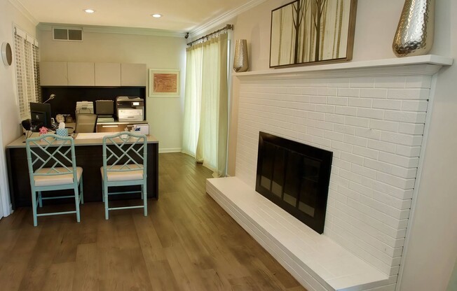 Leasing Office