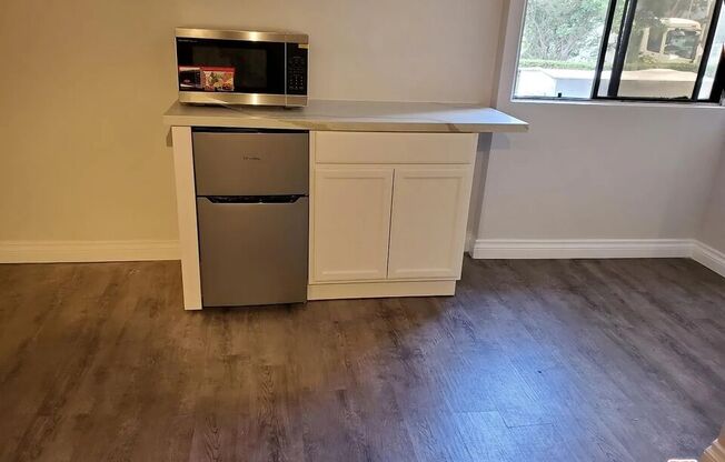 Studio, , $1,595, Unit 102