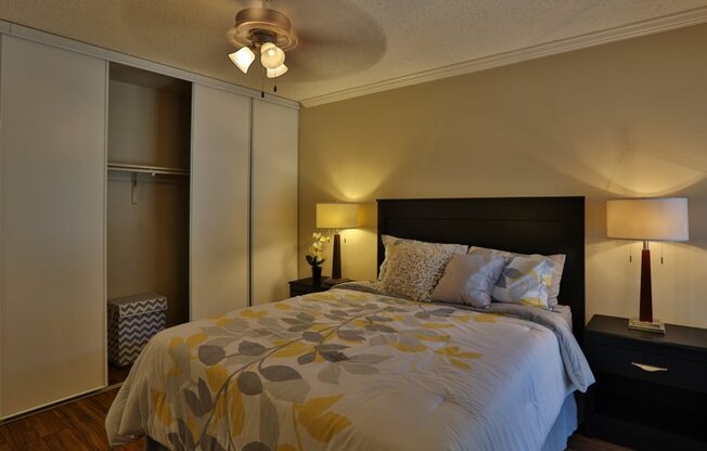 guest bedroom with flower comforter
